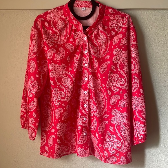 Vintage red paisley printed long sleeve button down blouse - Picture 1 of 6